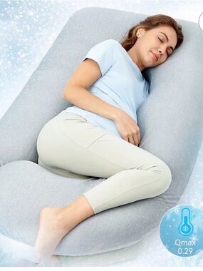 Momcozy U-shaped Cooling Body Pillow - Light Gray Full-Body Support